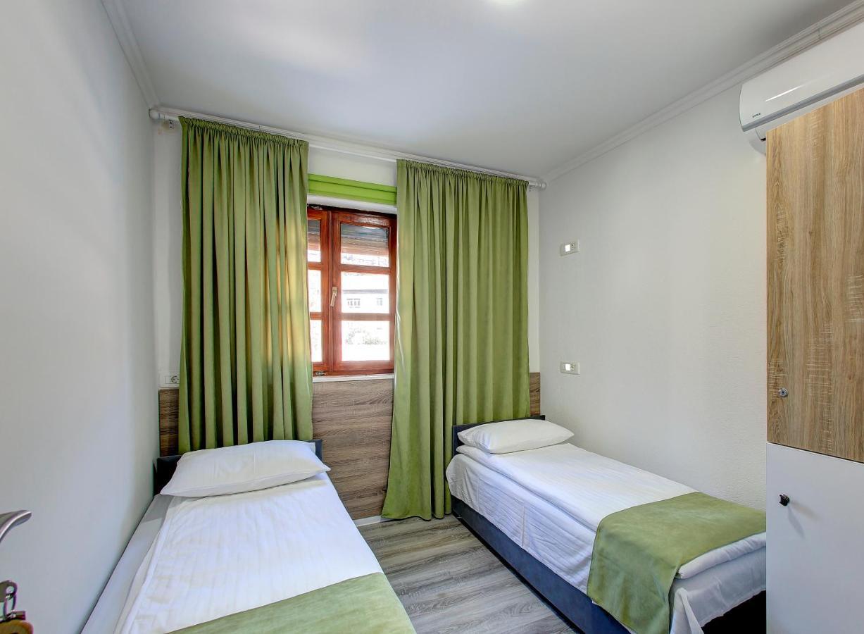 Guesthouse Check In Stolac Zimmer foto